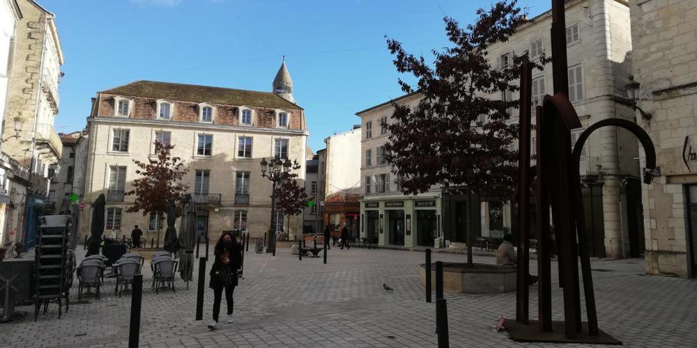 Le Clos Chassaing N1 - Wifi - Centre Ville-Property Rental Nm Perigueux Bagian luar foto